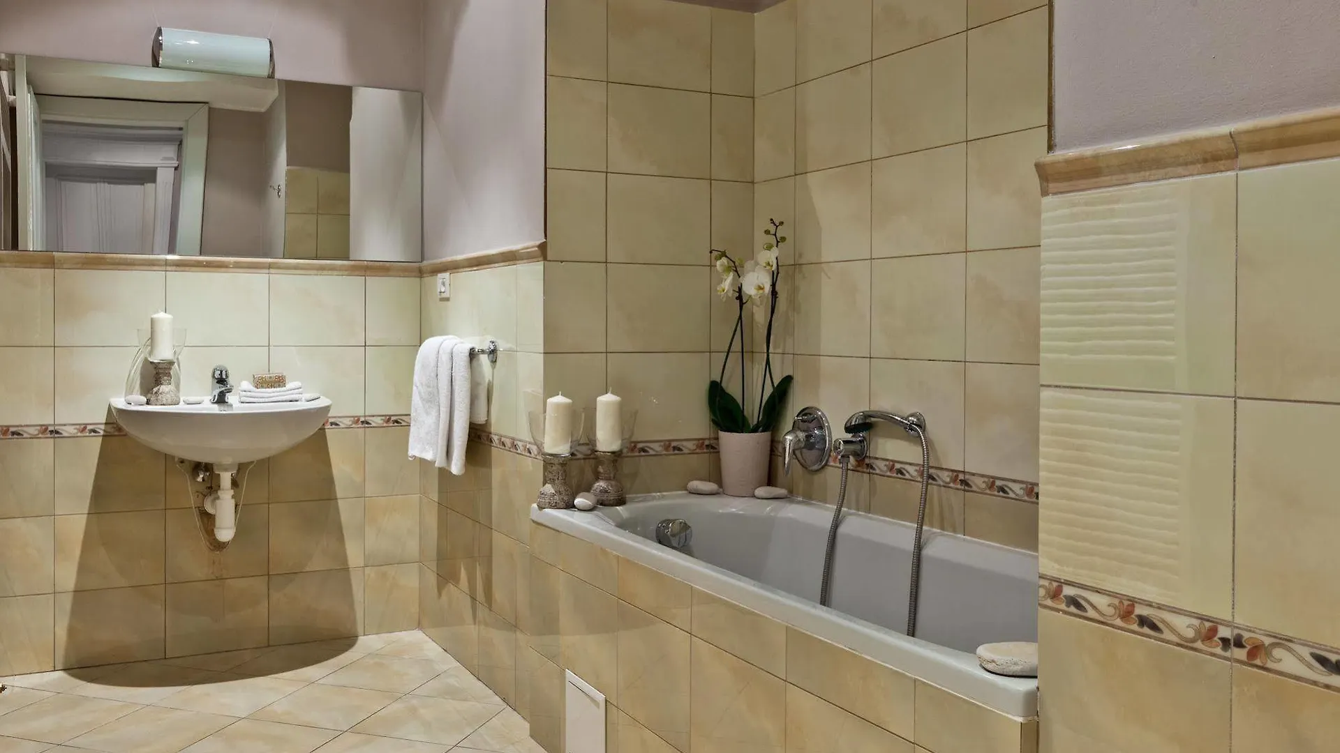 Prague Holiday Apartments Aparthotel